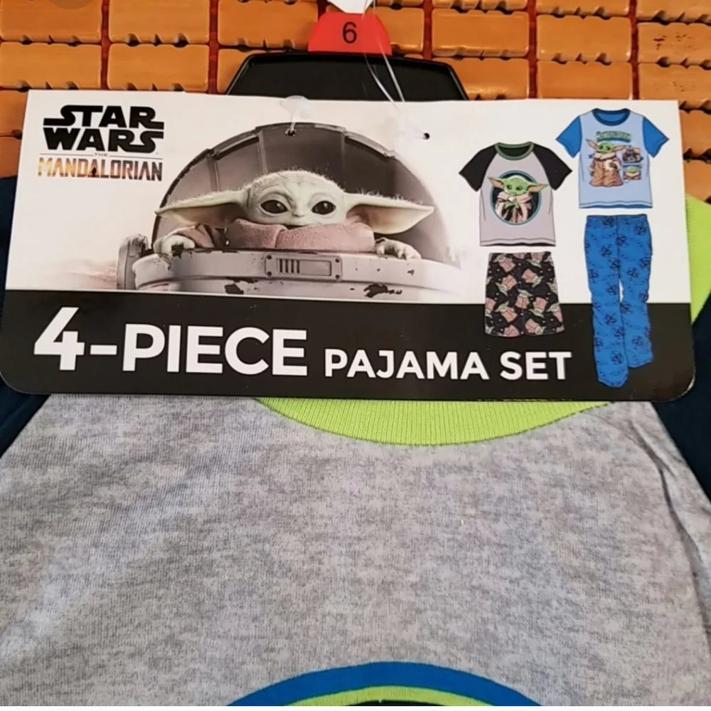 4 Piece StarWars pajama set 4 piece set new shorts pants shirts